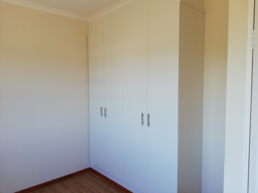 2 Bedroom Property for Sale in Cove Rock Eastern Cape